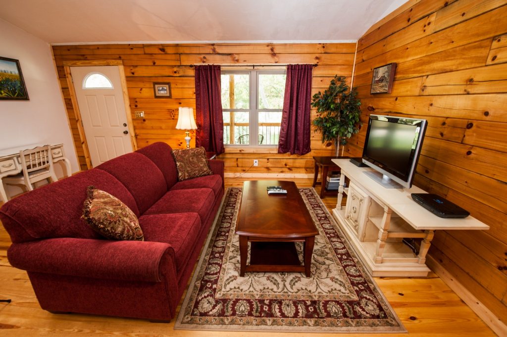 The Cabin - Fariss Farms, Cabin Rentals and Winery